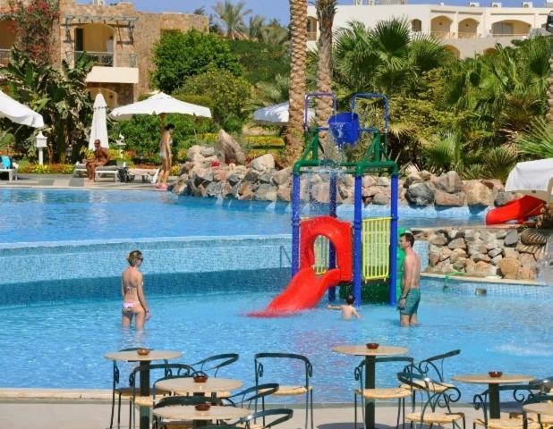 Brayka Bay Reef Resort Abu Dabbab Exterior foto